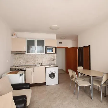 Vega Village Vakantiehuis Sveti Vlas